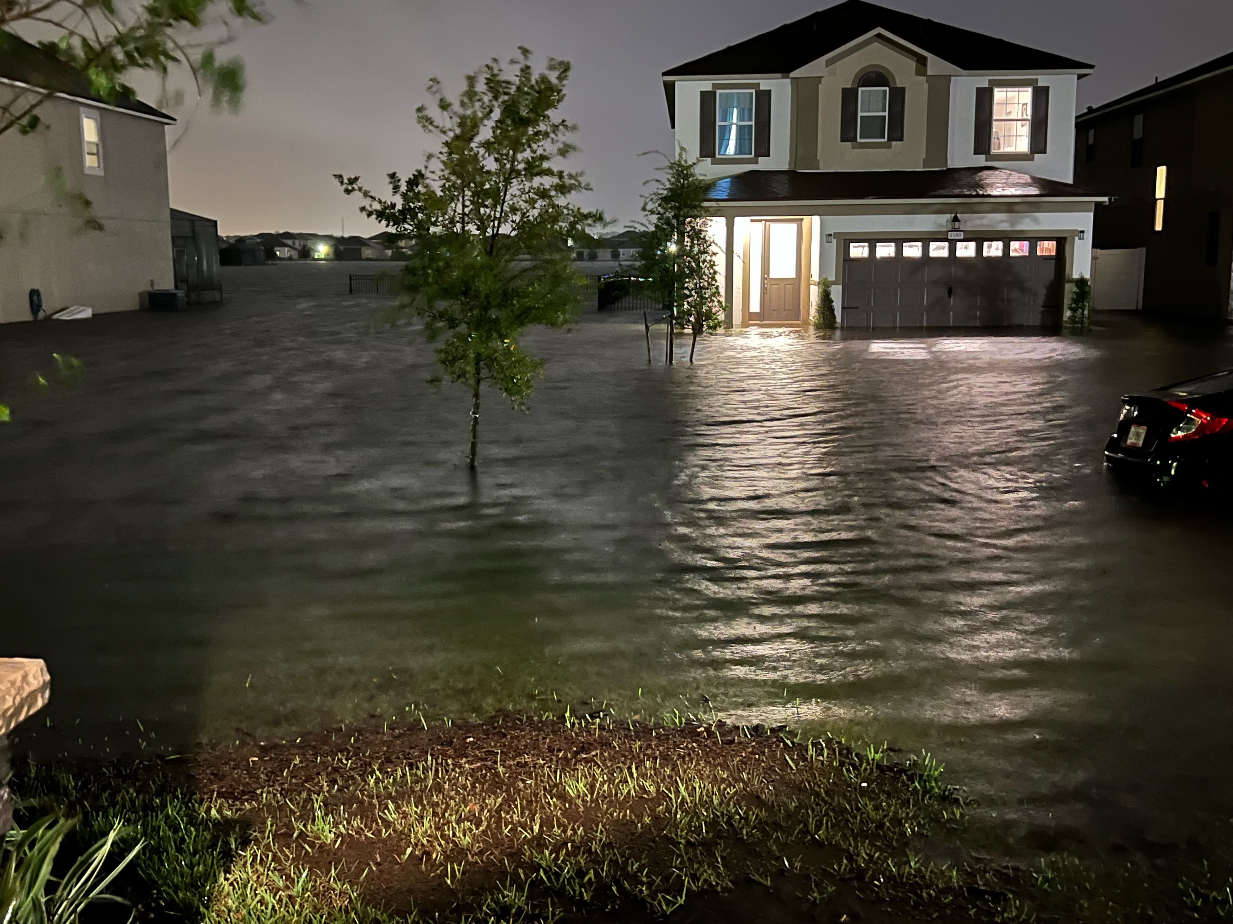 Hurricane Ian floods homes, businesses and streets in Osceola County – WFTV